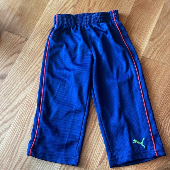 Two size 18th puma outfits. Very good used condition - Picture 3 of 5